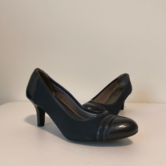 Life Stride Soft System women’s Petunia navy blue faux leather pump heels size 8 - Picture 1 of 8